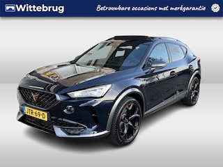 Cupra Formentor 1.4 e-Hybrid VZ Black Edition / AUTOMAAT/ PANO/ LEER/ KEYLESS/ ELEKTR. STOEL/ PARK. SENSOREN + CAMERA/ FULL LINK/ CLIMA/ RIJ-MODI/  STOEL + STUUR VERWARM./ 19'' LMV