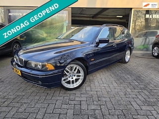 BMW 5-serie Touring 540i Executive | NIEUWE APK | AIRCO | LEDER | SCHUIF DAK |