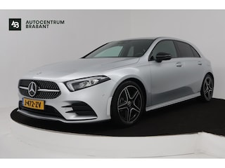 Mercedes-Benz A-klasse 180 Business Solution AMG (SFEERVERLICHTING, STOELVERWARMING, ACHTERUITRIJCAMERA, NAVIGATIE, SENSOREN)