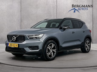 Volvo XC40 - 1.5 T3 Momentum // DEALERONDERHOUDEN // E-ACHTERKLEP //