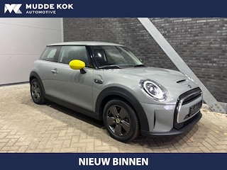 Mini Cooper Classic 33 kWh | Stoelverwarming | Navigatie | LED | Apple Carplay | PDC A |