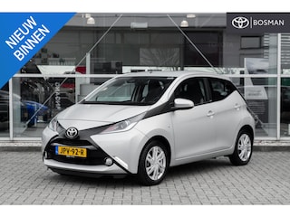 Toyota Aygo 1.0 VVT-i x-wave