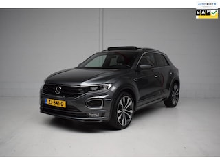 Volkswagen T-Roc 1.5 TSI 150pk DSG 3X R-LINE ORG.NED / PANORAMADAK / NAP / CAMERA / BEATS / LED / VLAKSTUUR