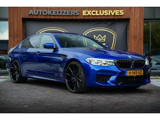 BMW 5-serie F90 Schuifdak Marina Blue 22'' Vossen Downpipe