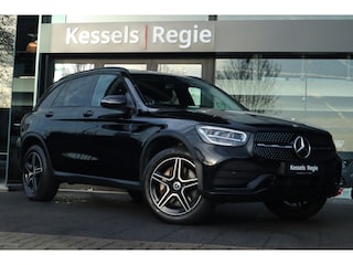 Mercedes-Benz GLC 300e 4MATIC AMG Night Camera CarPlay 19” Stoelverwarming DAB