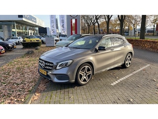Mercedes-Benz GLA 180 Business Solution AMG Automaat |