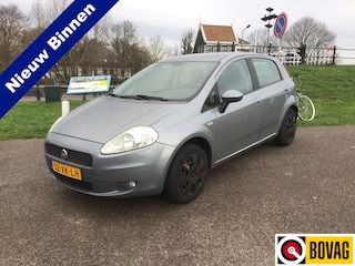 Fiat Punto Grande 1.4 Dynamic Bj2007 airco export met werk apk mei2026