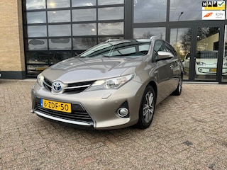 Toyota Auris Touring Sports 1.8 Hybrid Lease,Panodak,Navi,Camera