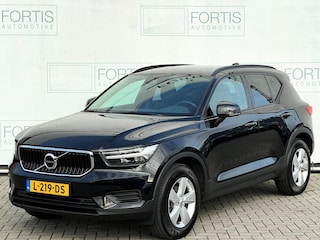 Volvo XC40 1.5 T2 Momentum Core NL AUTO | DEALER ONDERH | WEGKLAPBARE TREKHAAK | CAMERA | CARPLAY |