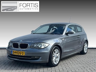 BMW 118i Business Line NL AUTO | AIRCO | LEES TEKST |