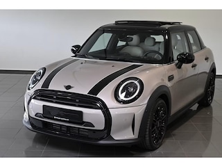 Mini Cooper 1.5 Yours 5-DRS ** LED, VIRTUAL, CHESTER LEDER, PANORAMA, CAMERA, HuD, 17-inch LMV ** 1e Eig - MINI ONDERH. ** ** INFORMEER OOK NAAR ONZE AANTREKKELIJKE FINANCIAL-LEASE TARIEVEN **