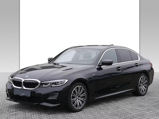 BMW 320iA M-SPORT ** LED, LC Prof, NAVI+, LEDER, MEMORY-, SPIEGEL-, 18-inch LMV ** UNFALLFREI ** ** INFORMEER OOK NAAR ONZE AANTREKKELIJKE FINANCIAL-LEASE TARIEVEN **
