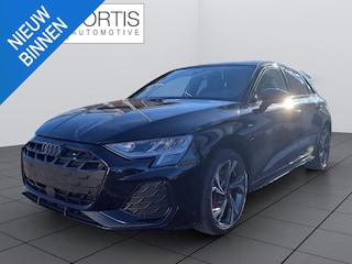 Audi A3 Sportback 45 TFSI e S-LINE (200kW/272pk) ** LED, VIRTUAL, PANORAMA, ELECTR. BED. ST, PRIVACY, 18-inch ** UNFALLFREI - € 14.300,= onder NP ** ** INFORMEER OOK NAAR ONZE AANTREKKELIJKE FINANCIAL-LEASE TARIEVEN **
