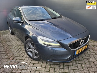 Volvo V40 2.0 T3 Momentum Navi / Cruise / LED / PDC / Stoelverwarming