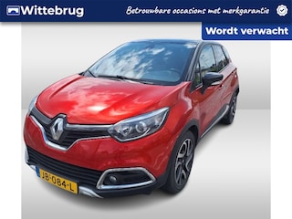 Renault Captur 1.2 TCe Xmod / Navigatie / Leder / Camera / Parkeersensoren achter / Stoelverwarming /