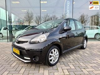 Toyota Aygo 1.0 VVT-i Dynamic 5-deurs, Airco