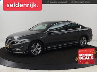 Volkswagen Passat 1.5 TSI R-Line | Nappaleder | Stoelverwarming | Camera | Carplay | Massage | Memory | Side Assist | Navigatie | Matrix LED | Adaptive cruise