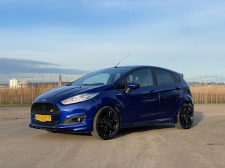 Ford Fiesta 1.0 EcoB. ST Line NIEUWSTAAT