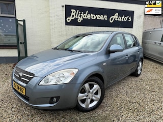 Kia Ceed Cee'd 1.6 X-clusive Clima | Leer | LM | Stoel VW. | Navi | All Season Banden | 2e Eigenaar