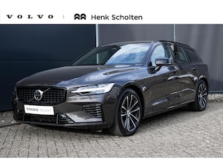 Volvo V60 T6 Plug-in hybrid AWD Plus Dark | Semi Elektrische Trekhaak | Adaptieve Cruise Control | BLIS | Elektrische verstelbare voorstoelen | Verwarmbare voorstoelen en stuurwiel | 360 graden camera |