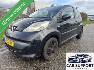 Peugeot 107 1.0-12V XS