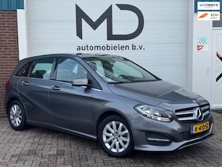 Mercedes-Benz B-klasse 180 Ambition - Automaat - Trekhaak