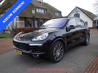 Porsche Cayenne 4.2 D S ACC/CHRONO/SOFTCLOSE/PANODAK/TREKHAAK