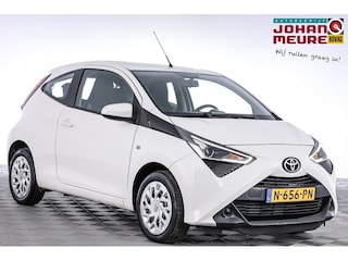 Toyota Aygo 1.0 VVT-i x-play Automaat | CAMERA | AIRCO