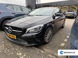 Mercedes-Benz CLA Shooting Brake 200 Ambition LED | Parkeersensoren Rondom | 18" Lichtmetaal | Airco | Cruise | Bluetooth | Leder/Stof Sportstoelen | Airco | Cruise control | Lederen stuurwiel