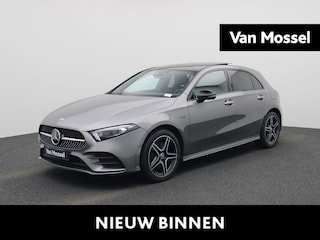Mercedes-Benz A-klasse 250 e Business Solution AMG Limited | Automaat | Panoramadak | Navigatie | Apple Carplay / Android Auto | Sfeerverlichting | Memory Seats | Stoelverwarming | Virtual Cockpit | Cruise Control | Climate Control | Parkeersensoren | Bluetooth | Half-Leder | Lichtmetalen Velgen | Trekhaak |
