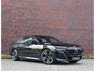 BMW M760e xDrive | Sky - Executive - Lounge - Drive Pro