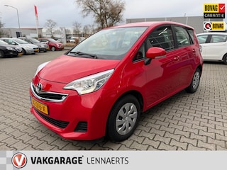 Toyota Verso-S 1.3 VVT-i Dynamic