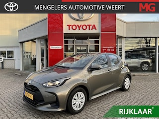 Toyota Yaris 1.5 Hybrid Active | Rijklaar | NL-Auto | Trekhaak | Apple Carplay - Android