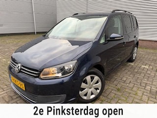 Volkswagen Touran 1.2 TSI Comfortline BlueMotion,trekhaak,navigatie,rijdt perfect-diverse gebruikschades!