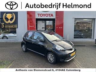Toyota Aygo 1.0 VVT-i Now