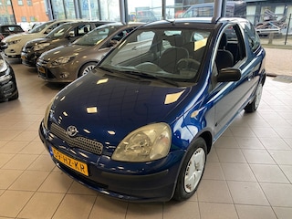 Toyota Yaris 1.3-16V VVT-i Luna AIRCO APK 7-26 BJ 2002 !!!
