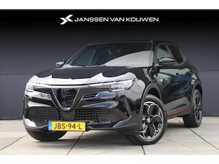 Alfa Romeo Junior Elettrica Speciale 54 kWh