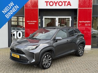 Toyota Yaris Cross 1.5 Hybrid 115 Dynamic APPLE/ANDROID STOEL/STUURVERWARMING NAVI AD-CRUISE PRIVACY-GLASS 17"LM-VELGEN