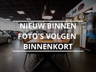 Ford Focus 1.0 EcoBoost Hybrid Titanium | Climate control | Navigatie | Lichtmetalen-Velgen | PDC Groot scherm