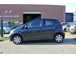 Toyota Aygo 1.0-12V airco nieuwe apk inruil mogelijk