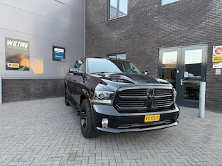 Dodge Ram 1500 5.7 V8 Quad Cab 6'4