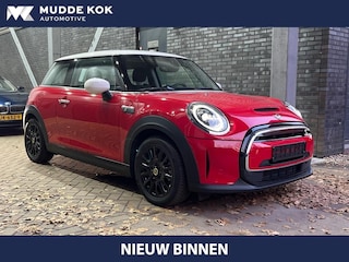 Mini Cooper Classic 33 kWh | Half Leder | Stoelverwarming | LED | Navigatie | PDC A