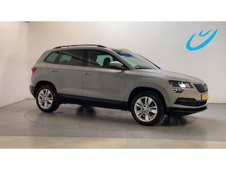 Skoda Karoq 1.5 TSI ACT 150pk DSG Business Edition Navigatie Parkeersensoren Climate Control