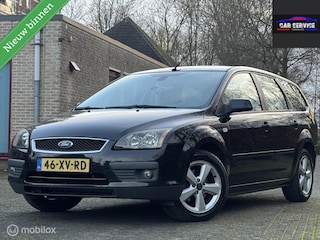 Ford Focus Wagon 1.6-16V Ambiente/PDC/STLVW/NAP/APK