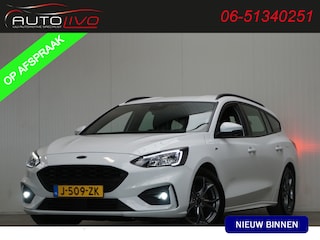 Ford Focus Wagon 1.0 EcoBoost Hybrid ST Line Business NAVI APPLE CLIMA PDC CRUISE TREKHAAK etc.