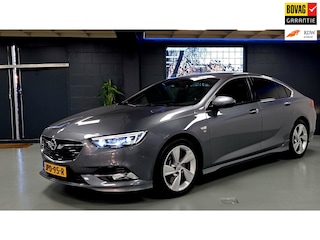 Opel Insignia GRAND SPORT 2.0 Turbo 4x4 Business Executive