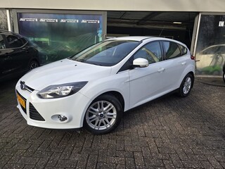 Ford Focus 1.6 EcoBoost Titanium | 1E EIGENAAR | 12MND GARANTIE | NW APK | AIRCO | LMV | CRUISE |