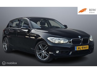 BMW 118i Autom Cruise Stoelverw PDC Navi Trekh IZGST