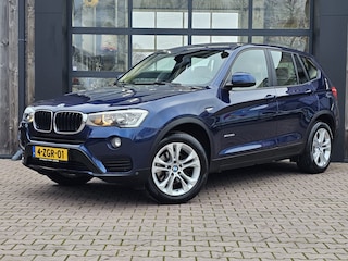 BMW X3 sDrive20i | Automaat | Trekhaak | Cruise | LMV 18" | Licht en regensensor |