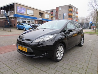 Ford Fiesta 1.25 60pk 5Drs Titanium